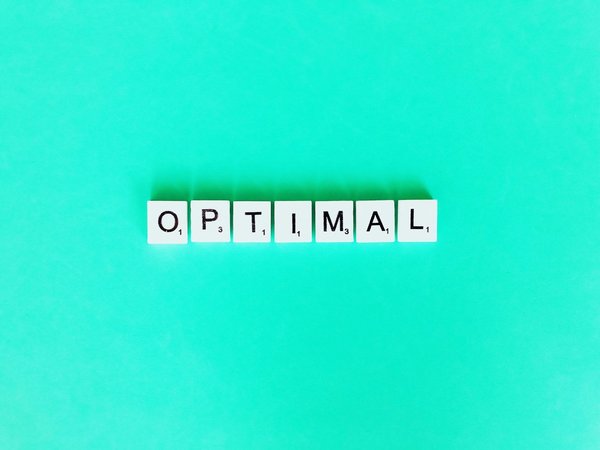 What Are the Optimal Sleep Conditions to Improve Cognitive Function in Adults?